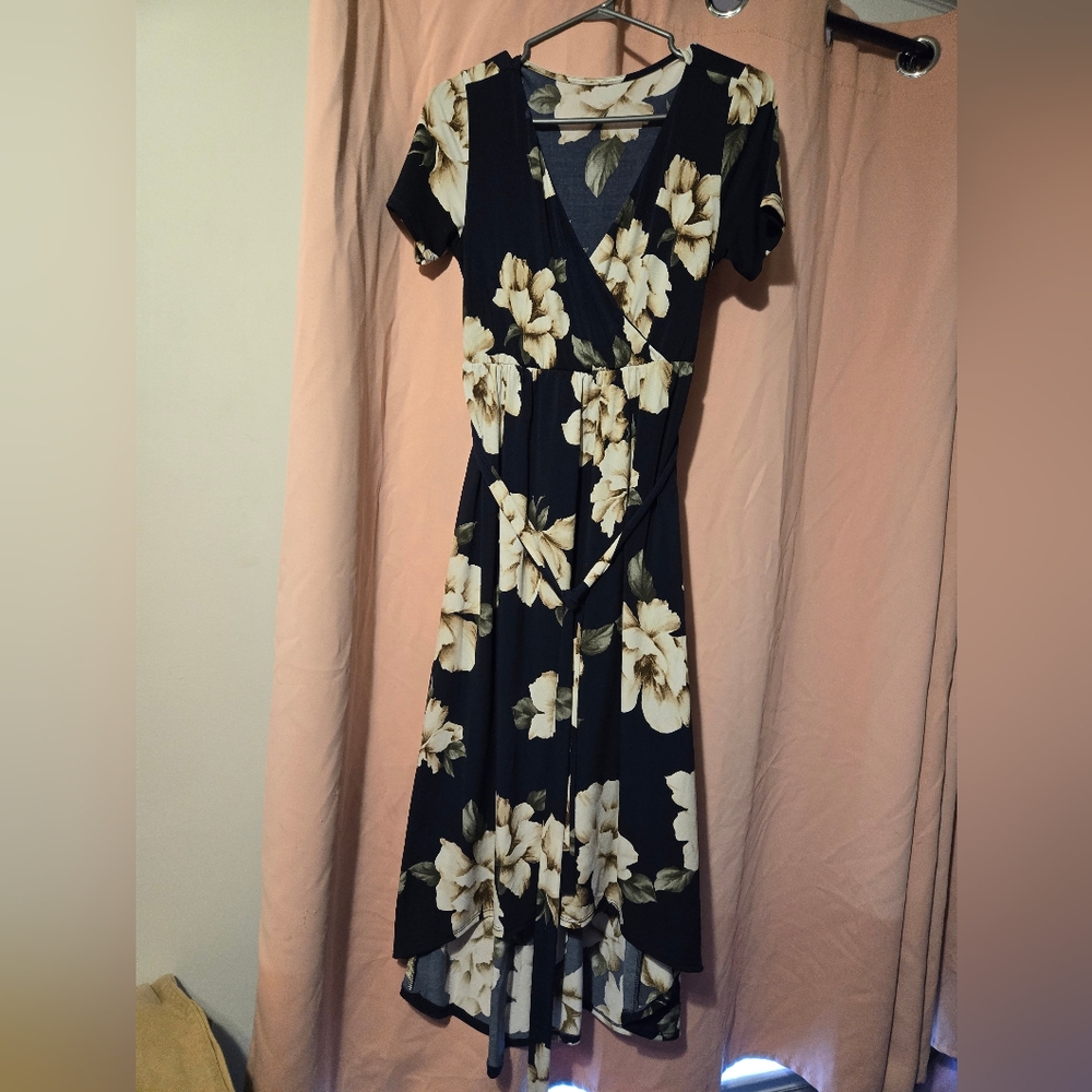 Medium maternity dress